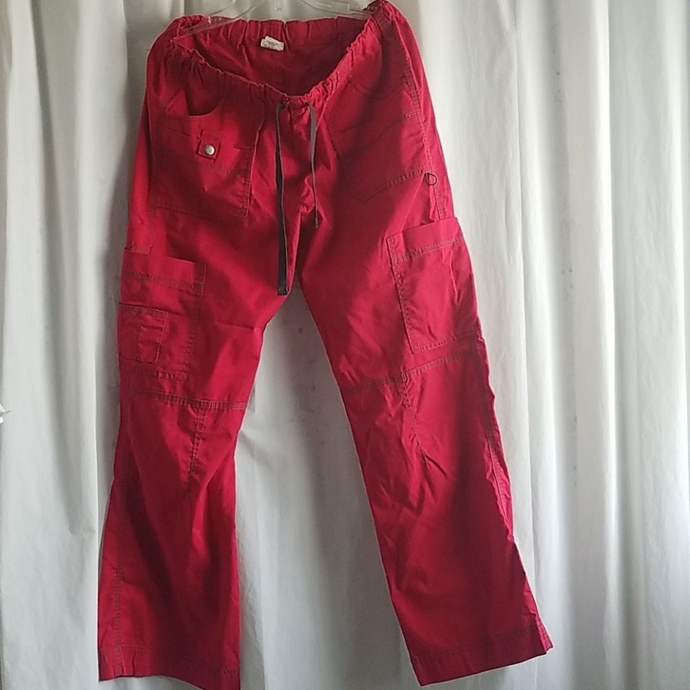 Red scrub pant